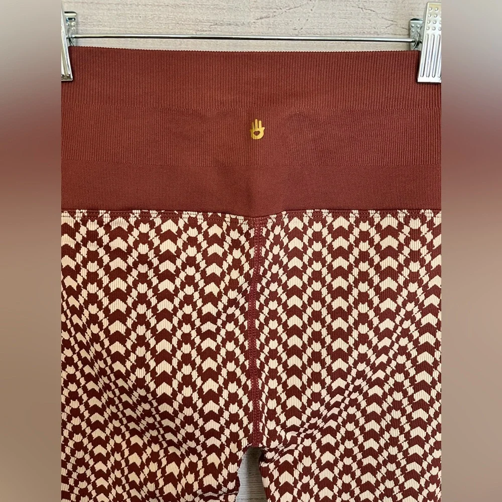 Spiritual Gangster | NWT Seamless Jacquard Leggings